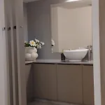 Georgiana Apartment *